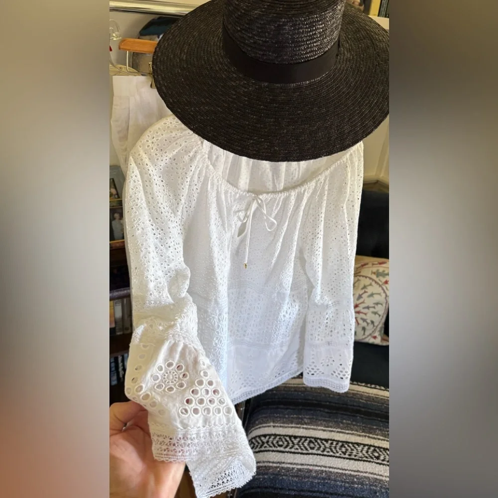 Lauren Ralph Lauren White Cotton Sleeve Peasant Blouse Size Large EUC like new - Picture 9 of 12